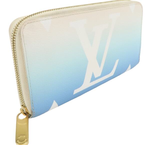 💎✨BEAUTIFUL✨💎Authentic Louis Vuitton Monogram Giant By The Pool Zippy Wallet - Picture 6 of 17